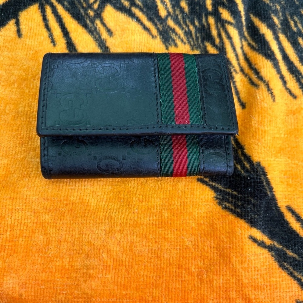 Gucci Black key Holder with sherry line
